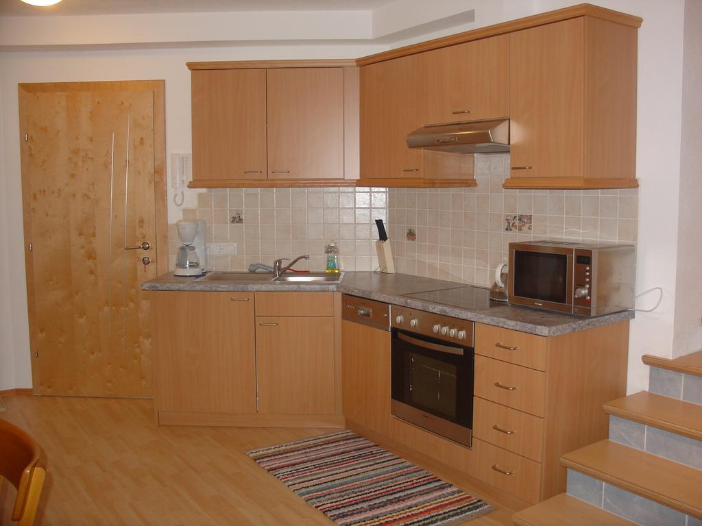 Apartamento Haus Alpengruss Neustift im Stubaital Habitación foto