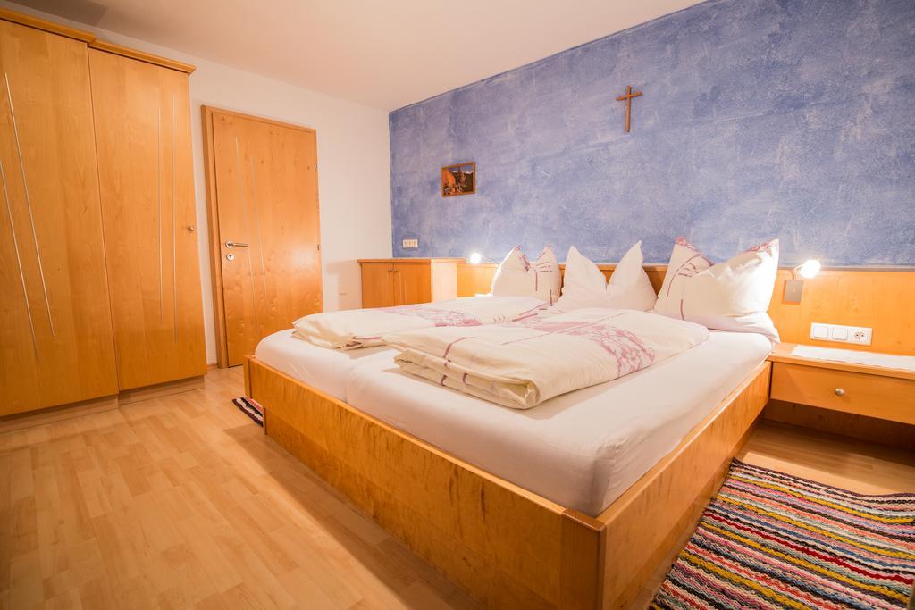 Apartamento Haus Alpengruss Neustift im Stubaital Exterior foto